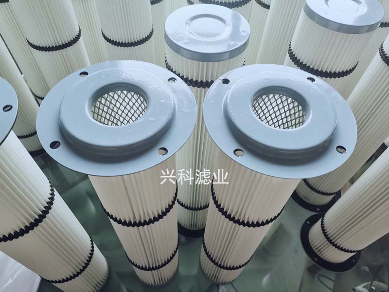 兴科滤业碳酸钙粉除尘滤芯发货